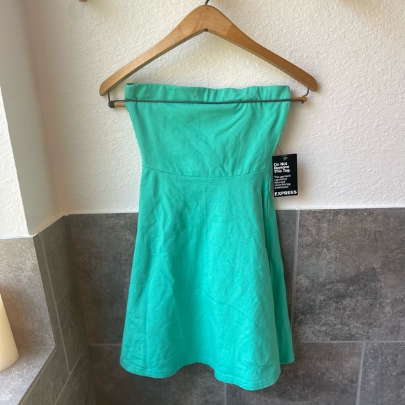 Express Dresses & Skirts - Express aqua strapless skater dress